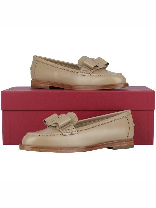 Viva Loafer Cashew - SALVATORE FERRAGAMO - 11