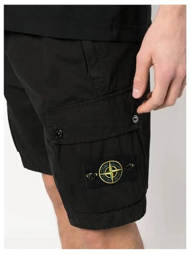 Men's Logo Patch Cargo Bermuda Shorts Black - STONE ISLAND - BALAAN 6