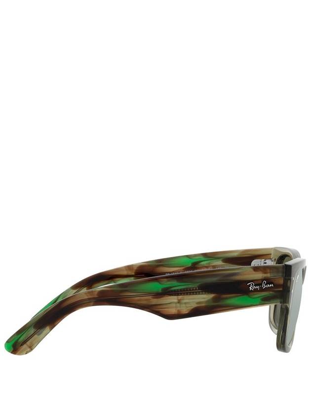 Eyewear Mega Wayfarer Square Sunglasses Transparent Green - RAY-BAN - BALAAN 4