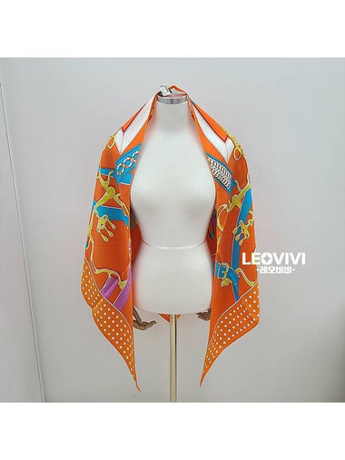 Prohomnad Giant Triangle Silk Scarf Orange H571828S - HERMES - BALAAN 1