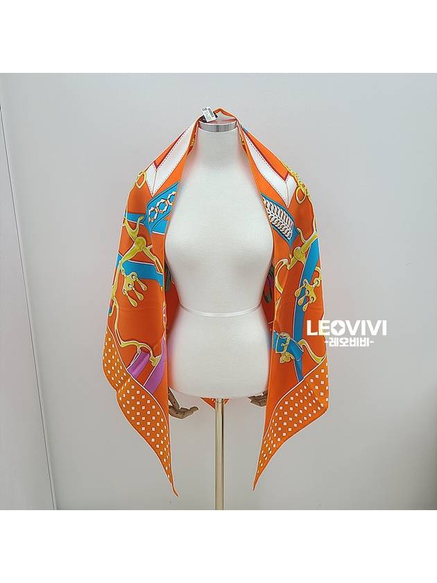 Prohomnad Giant Triangle Silk Scarf Orange H571828S - HERMES - BALAAN 6