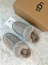 Scuffette II Slippers Grey - UGG - BALAAN.