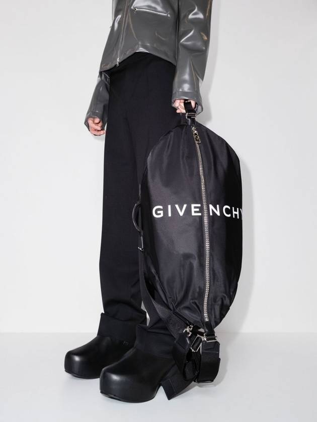 Logo Nylon Zippper Backpack - GIVENCHY - BALAAN 3