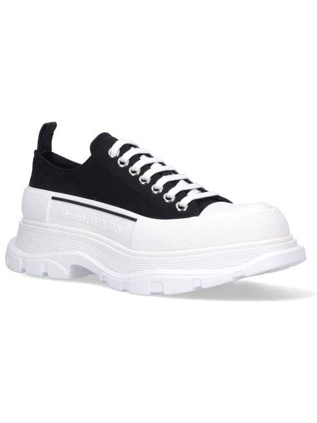 Tread Slick Platform Low Top Sneakers Black White - ALEXANDER MCQUEEN - BALAAN 3