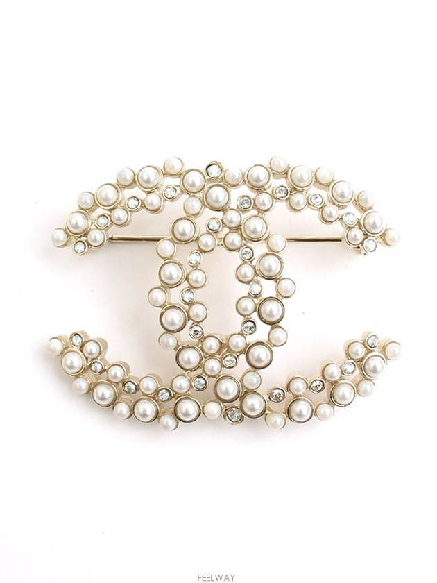 Women Brooches Pins - CHANEL - BALAAN 1