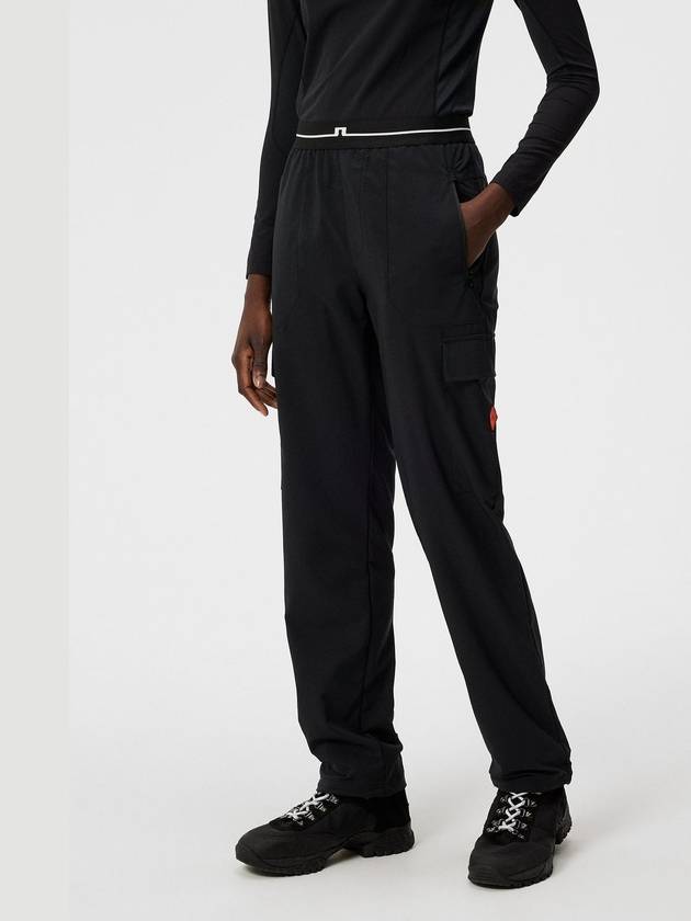 Novia Pro Cargo Pack Track Pants Black - J.LINDEBERG - BALAAN 3