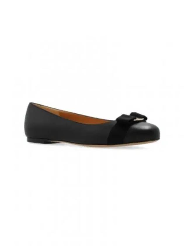 Varina Bow Ballet Flats Black - SALVATORE FERRAGAMO - BALAAN 2