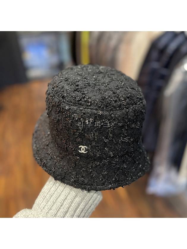 23SS CC Logo Flower Tweed Bucket Hat Bungeoji Black AA8743 - CHANEL - BALAAN 2