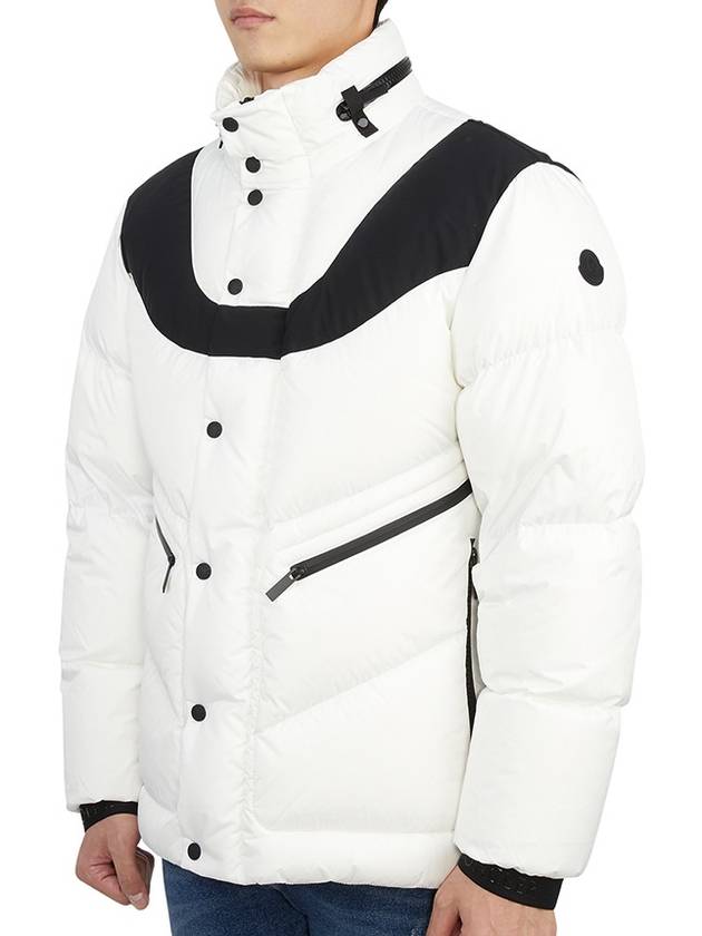 Men's Iwaki Iwaki Short Down Padded Jacket Offwhite - MONCLER - BALAAN 4