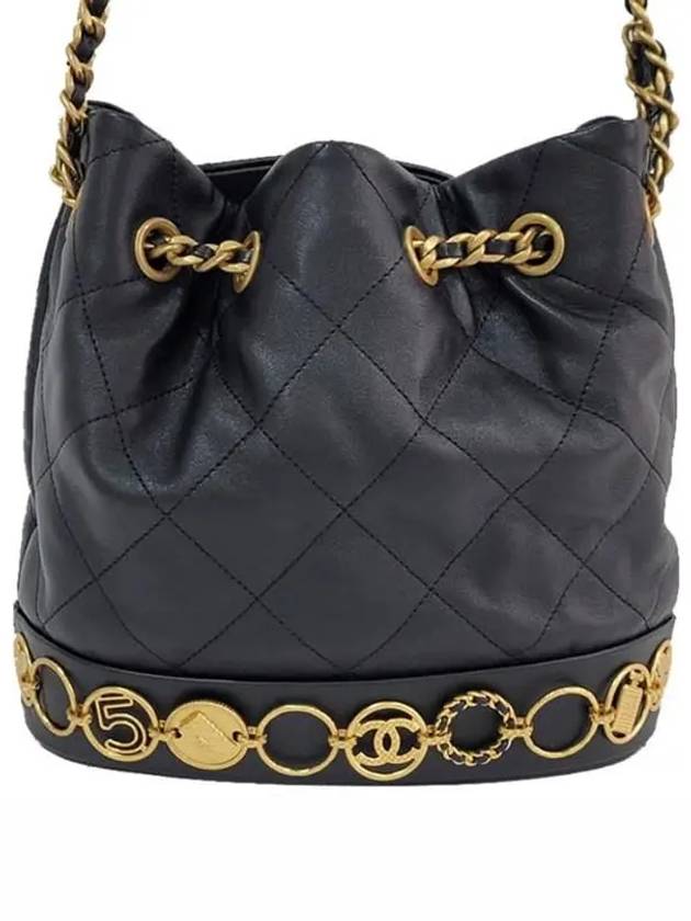 Women's KLEINE Small Leather Bucket Bag Black Gold AS4647 B13658 94305 - CHANEL - BALAAN 4