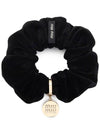 Medal Logo Velvet Scrunchie Black - MIU MIU - BALAAN 2