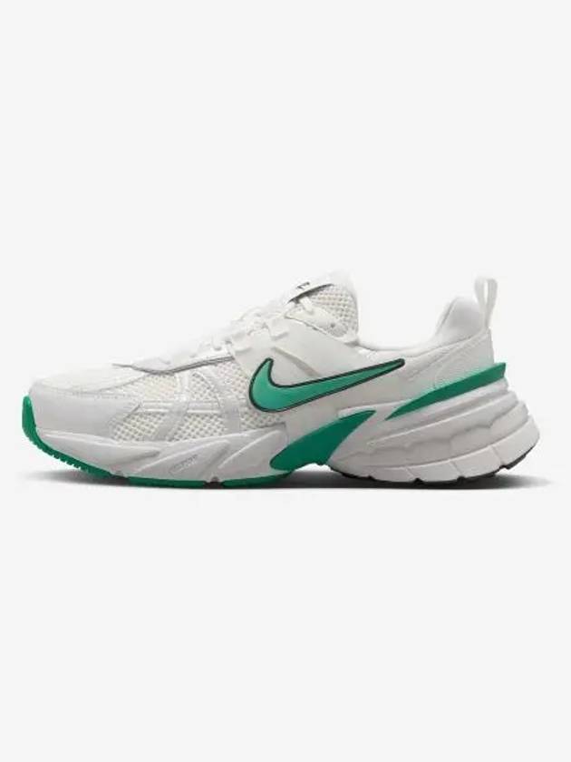 V2K Run Low Top Sneakers Green Pale Ivory - NIKE - BALAAN 2