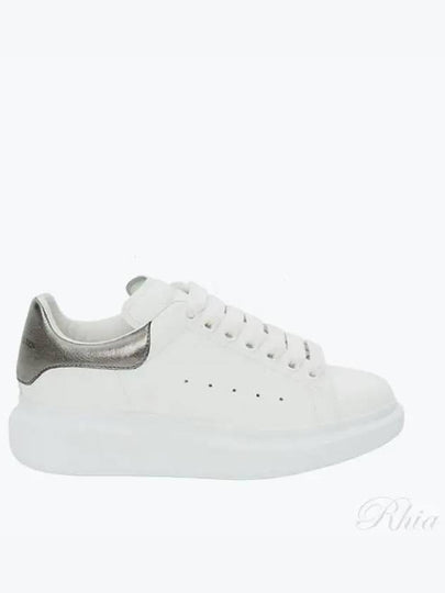 Oversized Low Top Sneakers Black White - ALEXANDER MCQUEEN - BALAAN 2