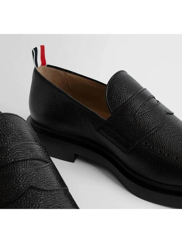 Pebble Grain Rubber Sole Penny Loafer Black - THOM BROWNE - BALAAN 7