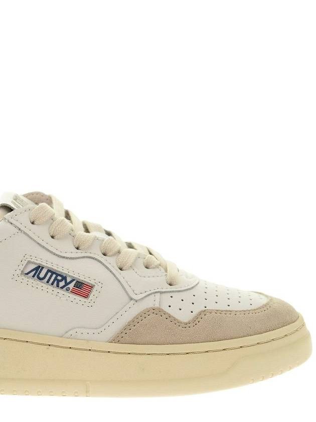 Medalist Navy Tab Low Top Sneakers White Blue - AUTRY - BALAAN 7