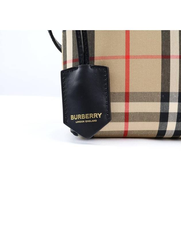 Vintage Check Leather Society Clutch Bag Beige - BURBERRY - BALAAN 5