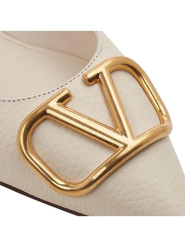 Women's V Logo Flats Ivory - VALENTINO - BALAAN 10