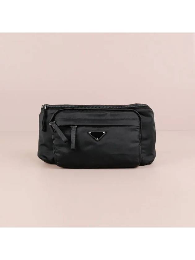 Testo Triangle Logo Nylon Belt Bag Black - PRADA - BALAAN 4