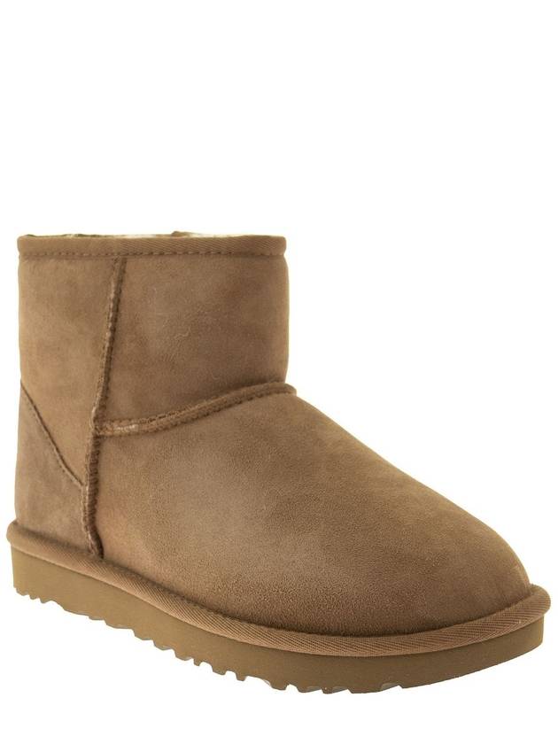 Classic Mini 2 Winter Boots Chestnut - UGG - BALAAN 3