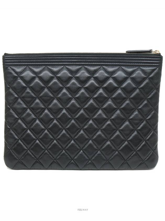 women clutch bag - CHANEL - BALAAN 4