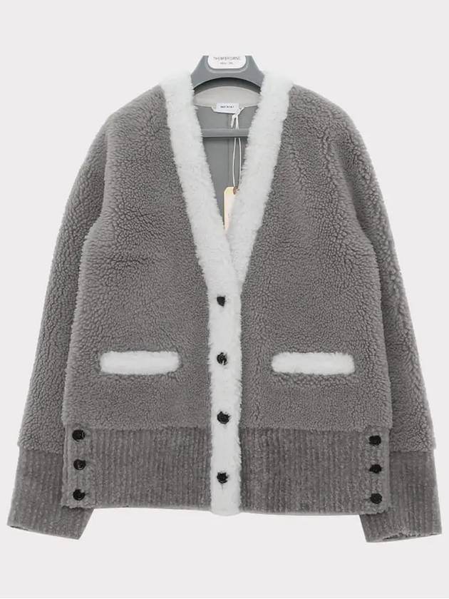 Women's Shearling Contrast Trim V-Neck Cardigan Medium Gray - THOM BROWNE - BALAAN 3