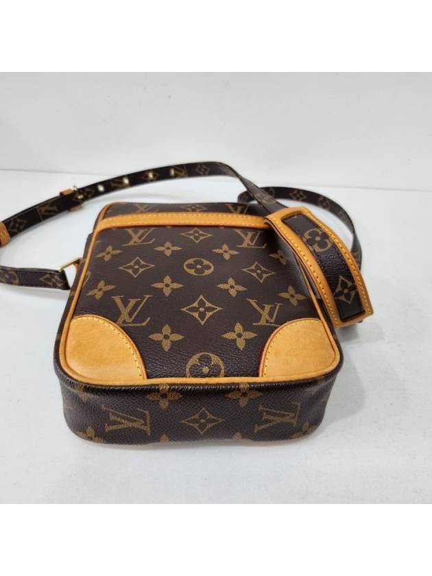 Monogram Danube Cross Bag m45266 - LOUIS VUITTON - BALAAN 7