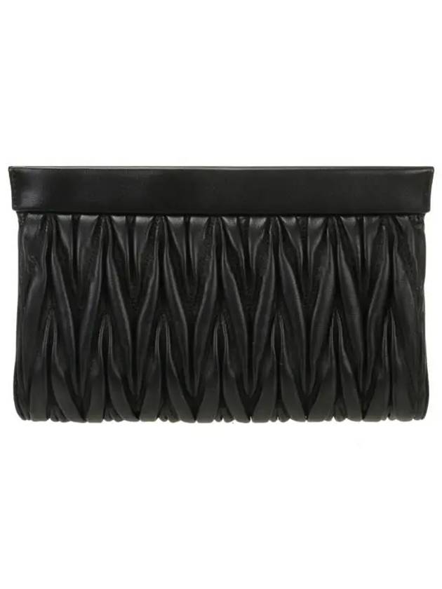 Materasse Nappa Clutch Bag Black - MIU MIU - BALAAN 4