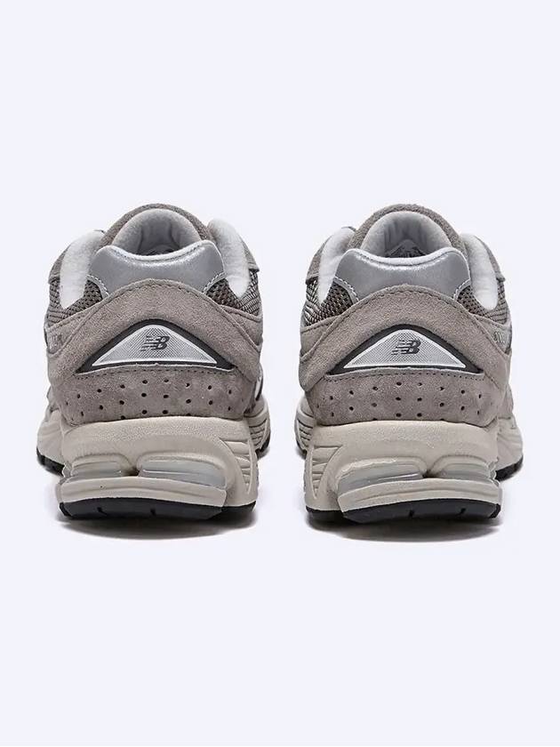 Sneakers Gray ML2002RC - NEW BALANCE - BALAAN 5