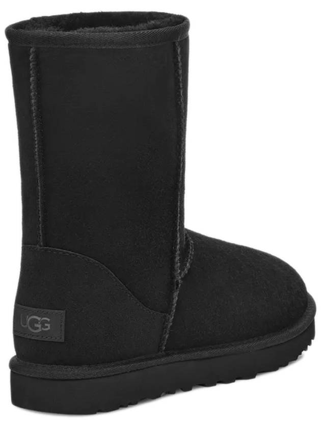 Classic Shorts 2 Winter Boots Black - UGG - BALAAN 5