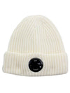 Lens Wappen Extra Fine Merino Wool Beanie White - CP COMPANY - BALAAN 2