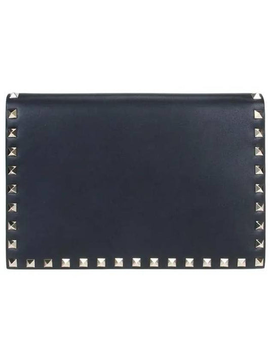 Rockstud Flap Clutch Bag Black - VALENTINO - BALAAN 2