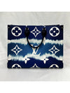 GM LV Women s Japanese Watercolor On the Go Tote Bag - LOUIS VUITTON - BALAAN 4