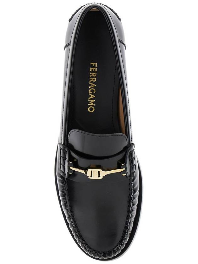 'Harry' Slip-On Loafer With Chain Detail In Leather Woman - SALVATORE FERRAGAMO - BALAAN 3