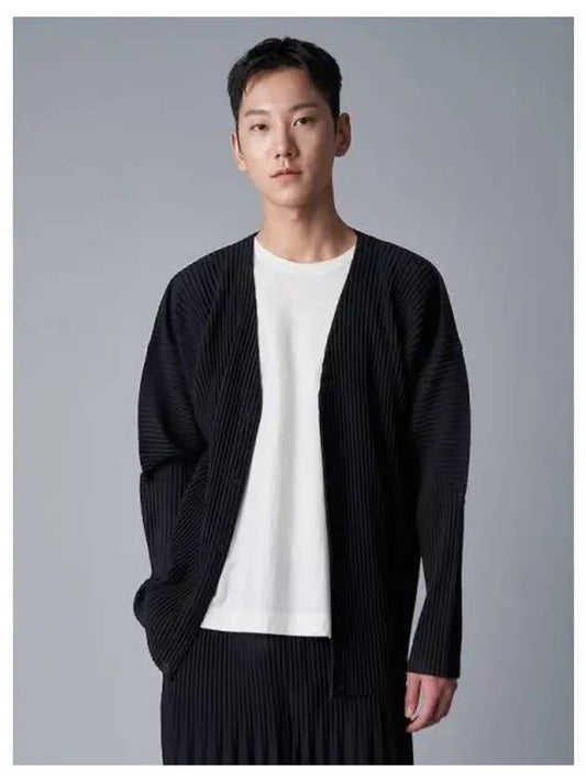 Basic V neck spring fall cardigan black domestic product GM0024070244618 - ISSEY MIYAKE - BALAAN 1