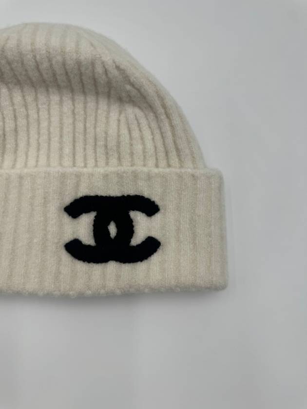 24K Beanie Ivory CC Logo Cashmere Winter Hat AAA590 - CHANEL - BALAAN 7