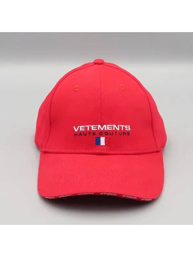 Red Hat Fashion Accessories - VETEMENTS - BALAAN 1