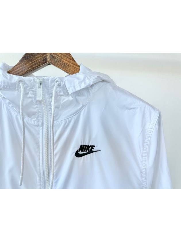 NSW Essential Windbreaker White - NIKE - BALAAN 4