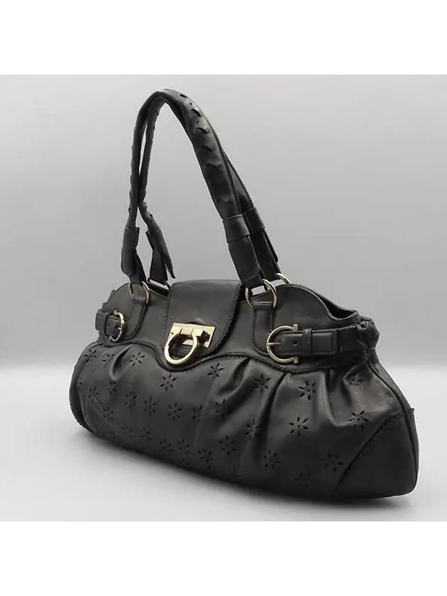 Ferragamo 21 A804 black leather silver Gancini decorated shoulder bag - SALVATORE FERRAGAMO - BALAAN 3