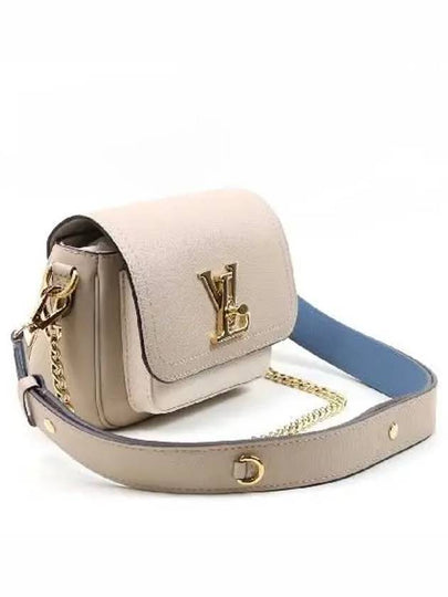 M58554 Gray color Lock Me Tender shoulder bag and cross - LOUIS VUITTON - BALAAN 2