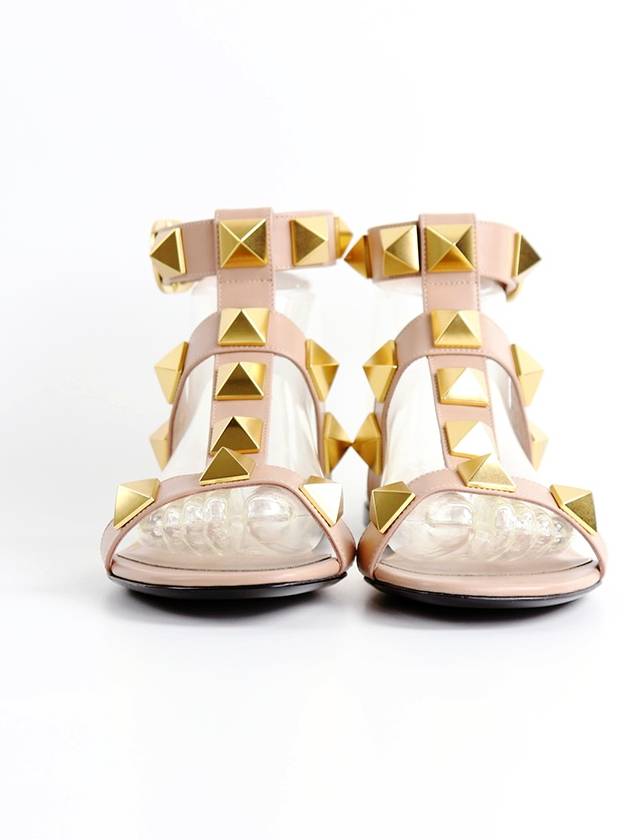 Roman Stud Anklet Flat Sandals Pink - VALENTINO - BALAAN.