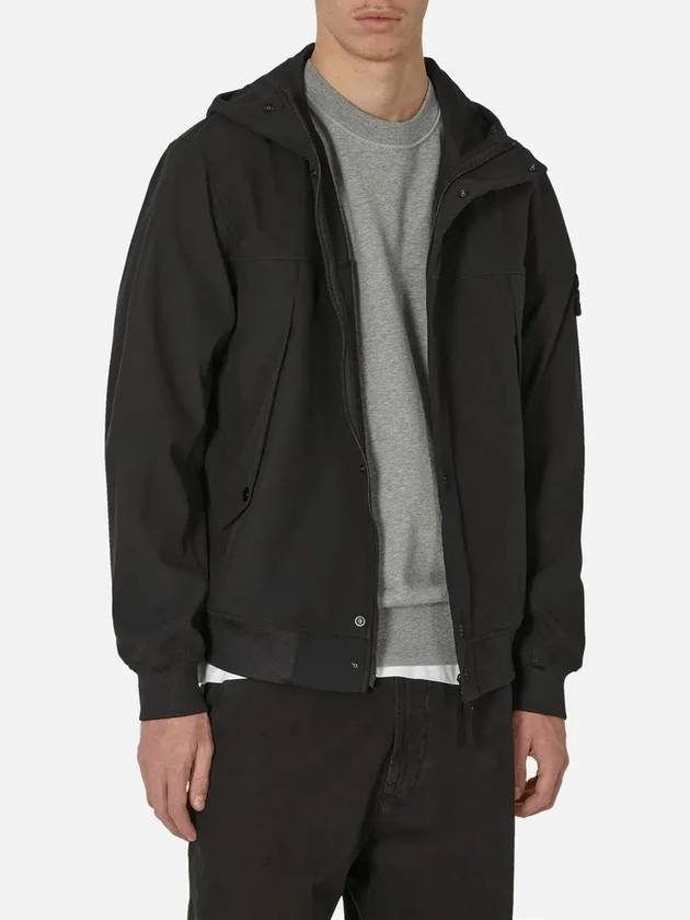 Light Soft Shell R E Dye Technology In Recycled Polyester Hooded Jacket Black - STONE ISLAND - BALAAN 2