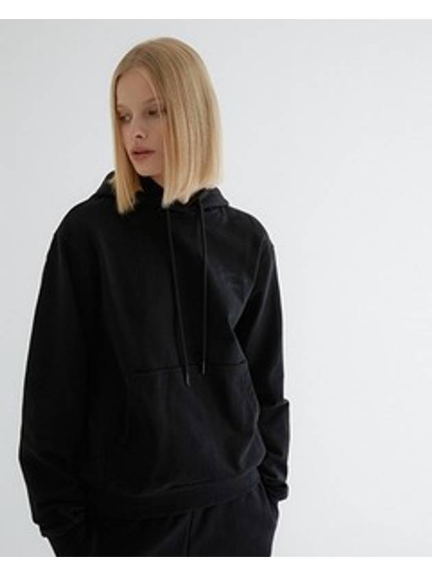 Luster Signature Hoodie Black - LE SOLEIL MATINEE - BALAAN 3