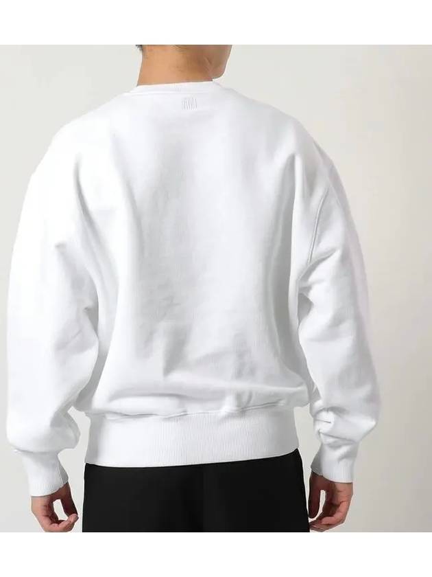 Tone On Tone Big Heart Logo Sweatshirt White - AMI - BALAAN 3