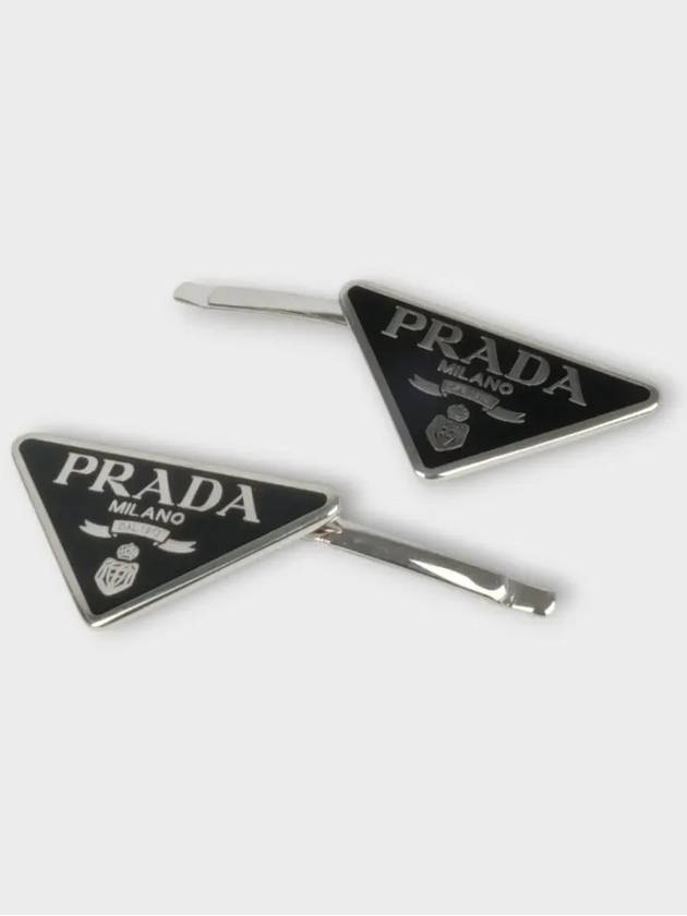 Triangle Logo Hair Clip Silver Black - PRADA - BALAAN 4