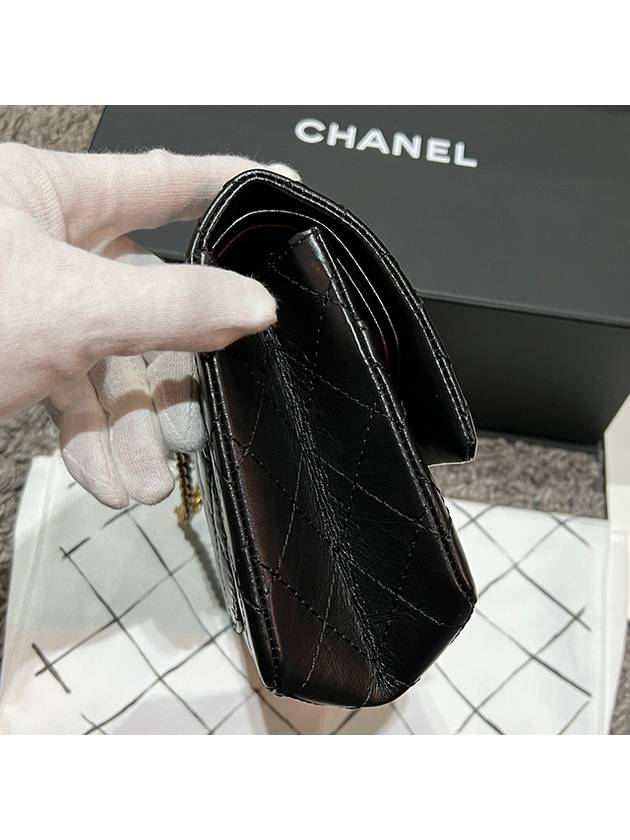 2.55 Flap Chain Medium Shoulder Bag Black - CHANEL - BALAAN 5