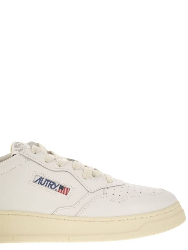 MEDALIST LOW - Leather Sneakers - AUTRY - BALAAN 6