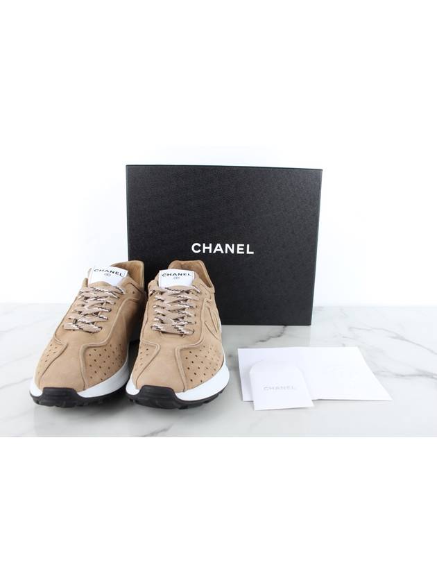 CC logo suede sneakers brown 43 280 - CHANEL - BALAAN 2