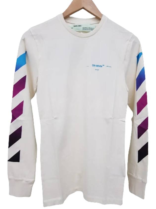 Gradient Arrow Long Sleeve T Shirt White