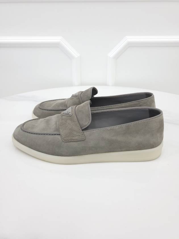 Triangle logo suede loafers 8 5 - PRADA - BALAAN 5