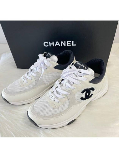 CC logo white men s sneakers - CHANEL - BALAAN 1